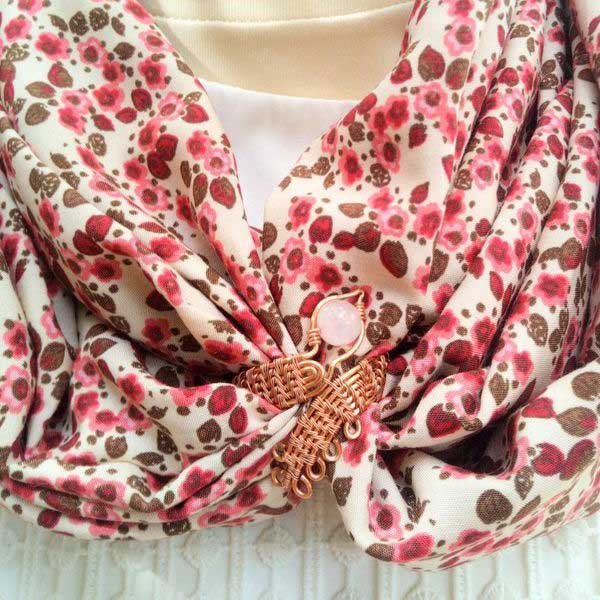 bijou de foulard serpent quartz rose