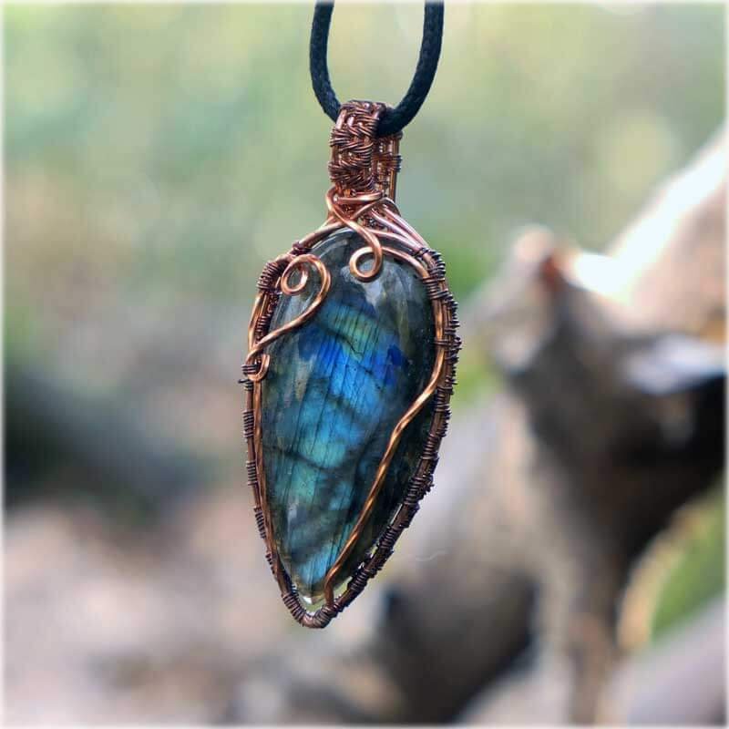 pendentif artisanal labradorite