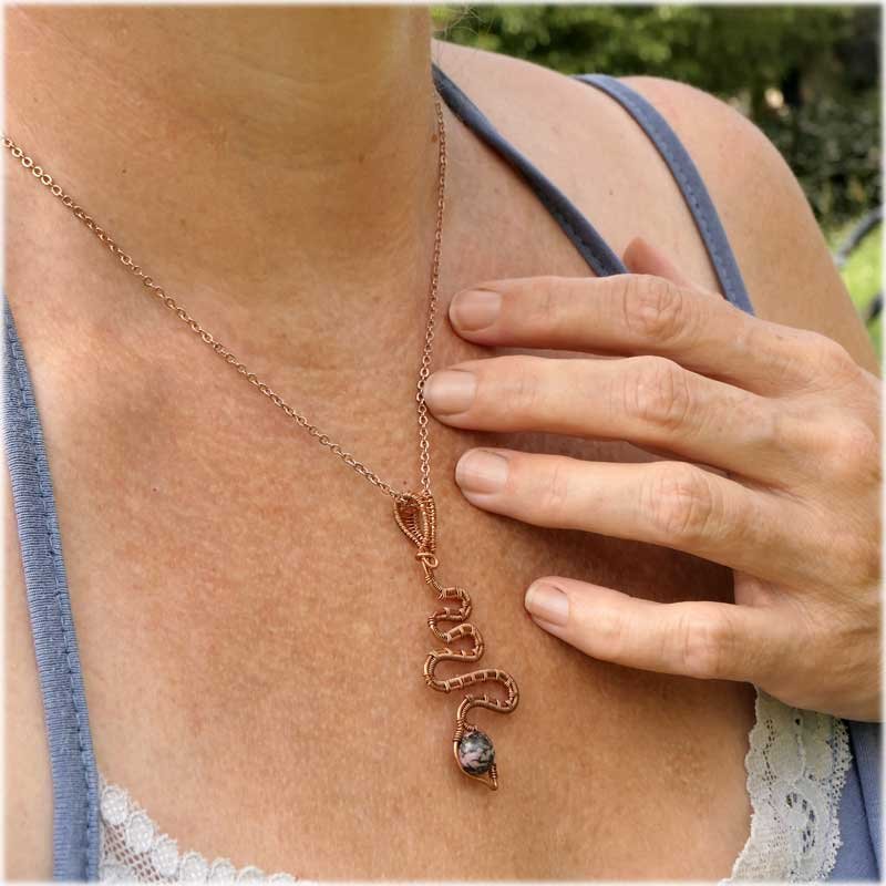 collier serpent