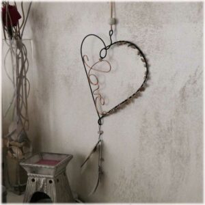 Déco Murale Coeur LOVE en métal – Perles Pierre de Soleil