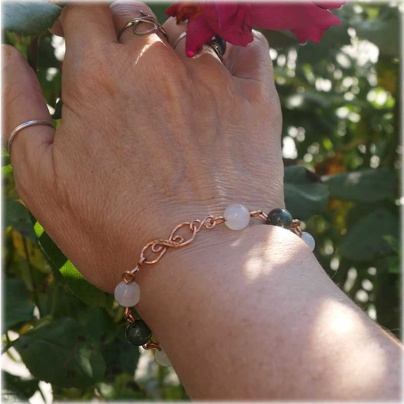 bracelet infini en pierre naturelle